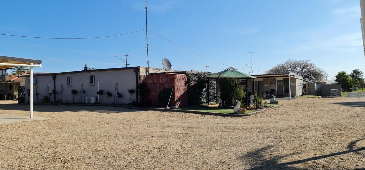 Cameo Inn Motel West Wyalong Eksteriør bilde